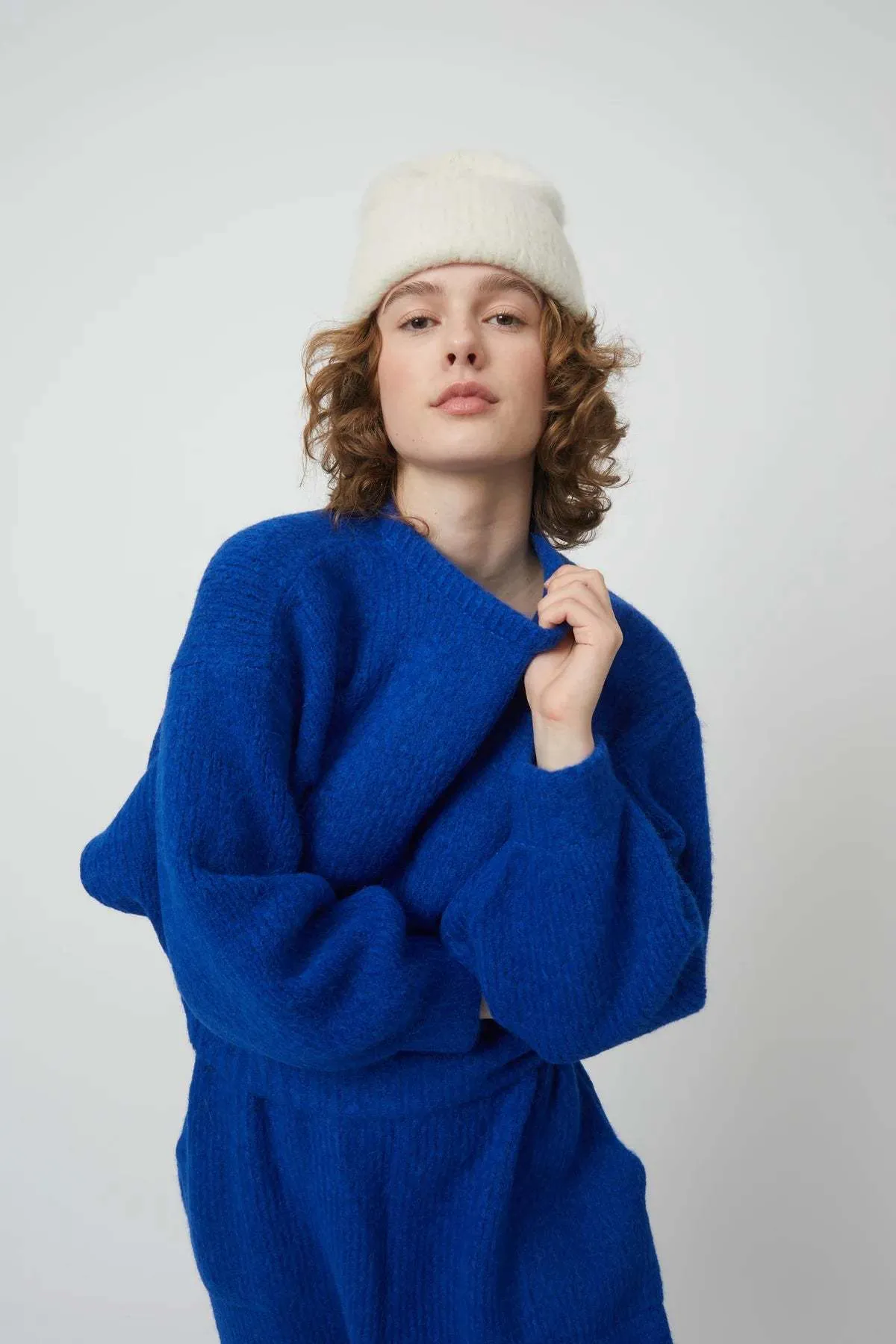 Balloon Sleeve Sweater - Blue