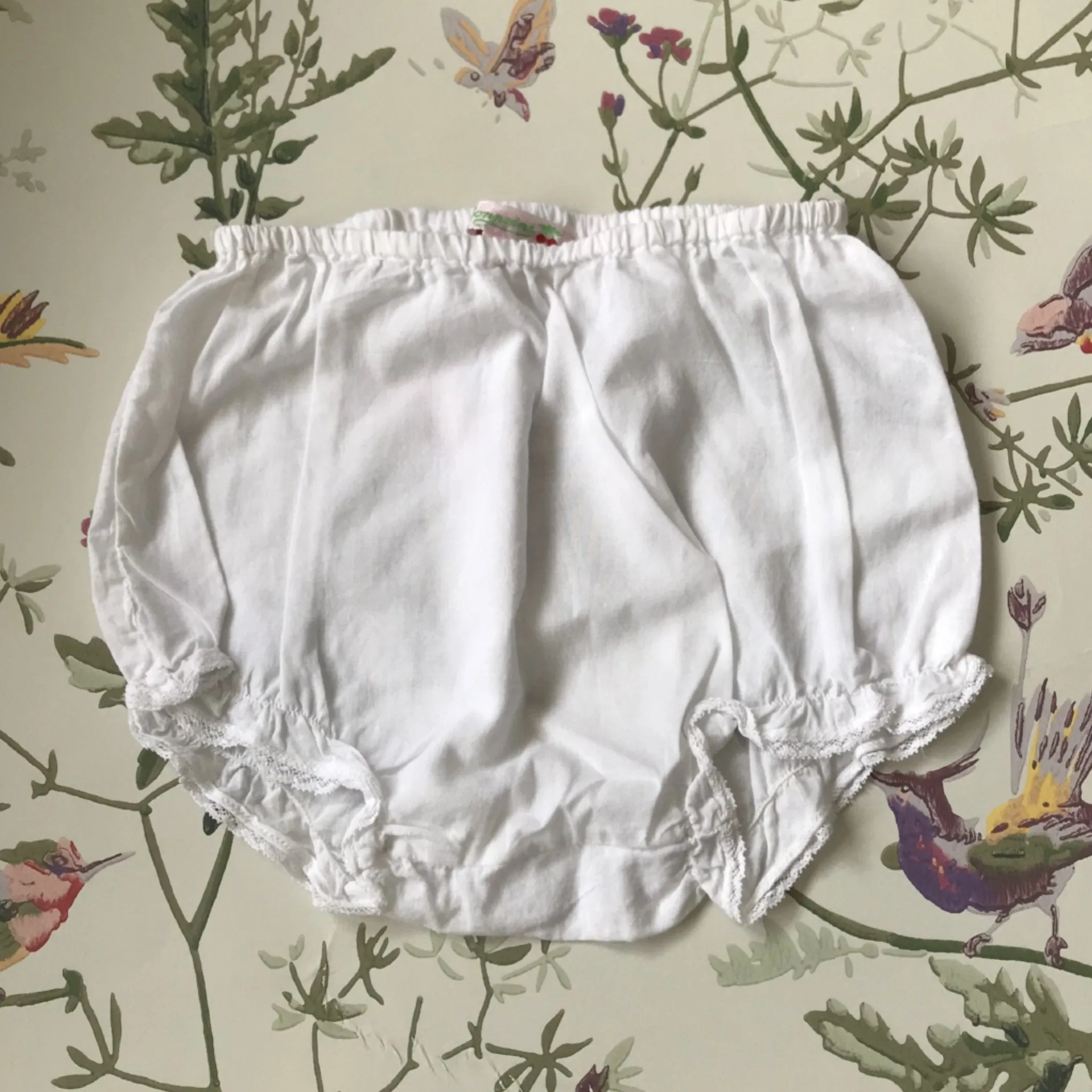 Bonpoint White Cotton Bloomers With Lace Trim