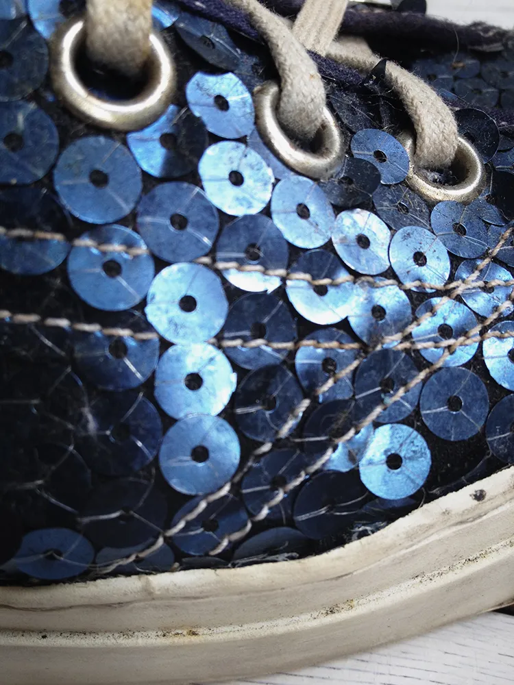 Maison Martin Margiela blue sequin sneakers (41)