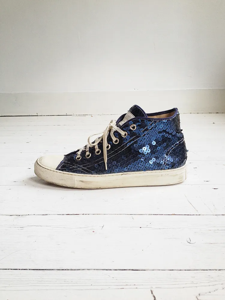 Maison Martin Margiela blue sequin sneakers (41)