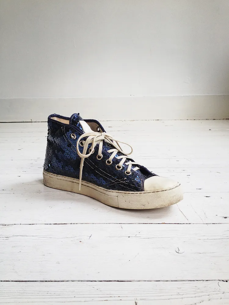 Maison Martin Margiela blue sequin sneakers (41)