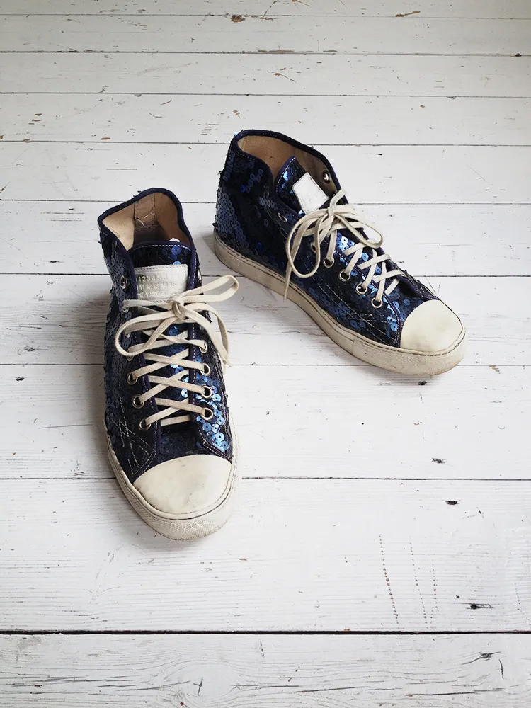 Maison Martin Margiela blue sequin sneakers (41)