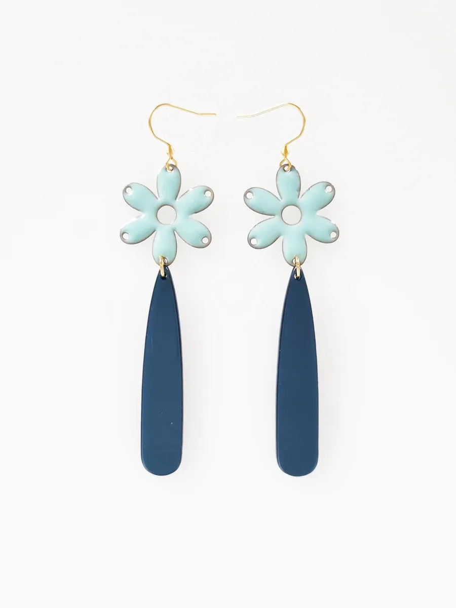 Middlechild Folly Earrings