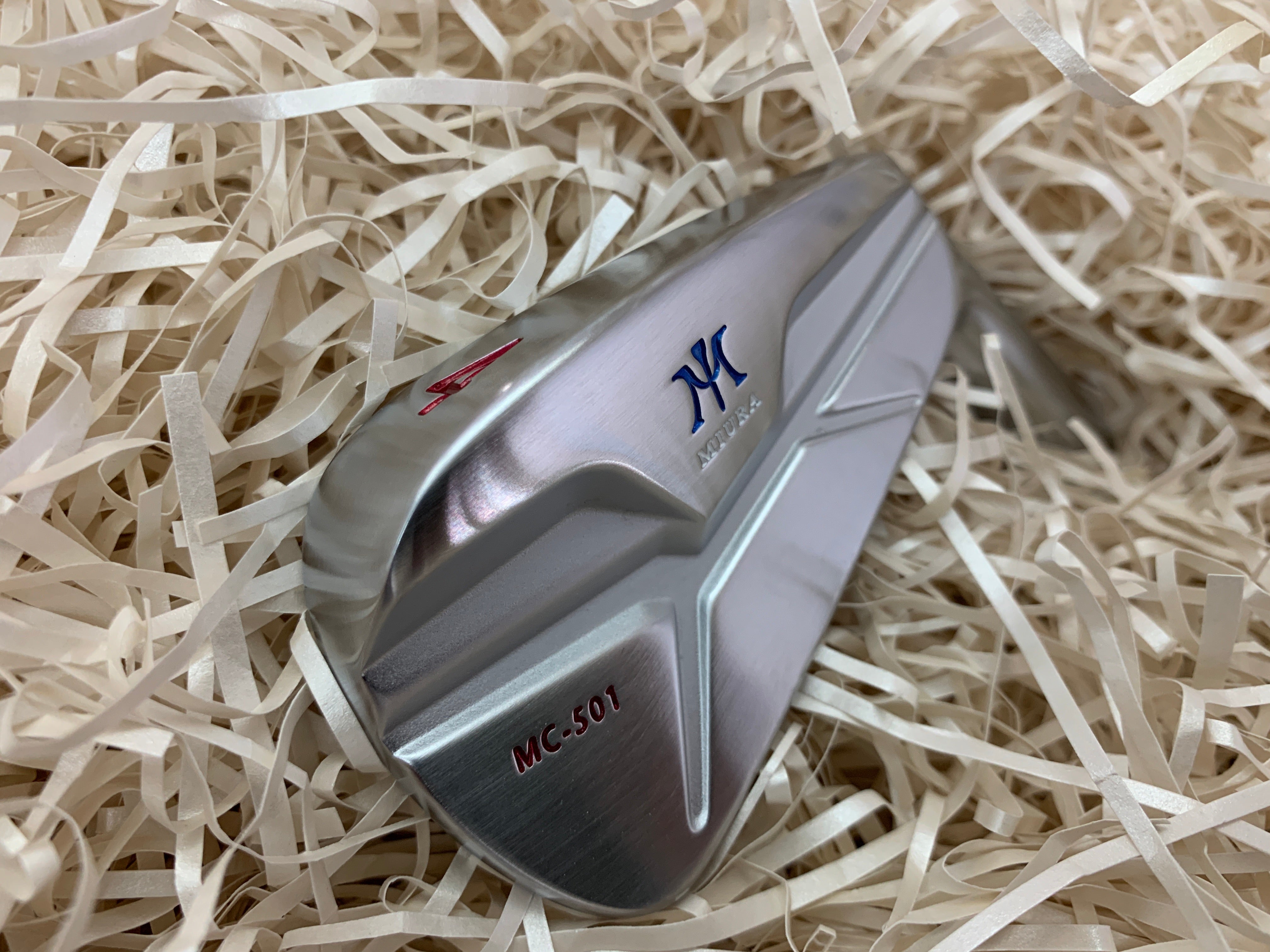 Miura Golf MC-501 Irons Red White Blue Paint Fill