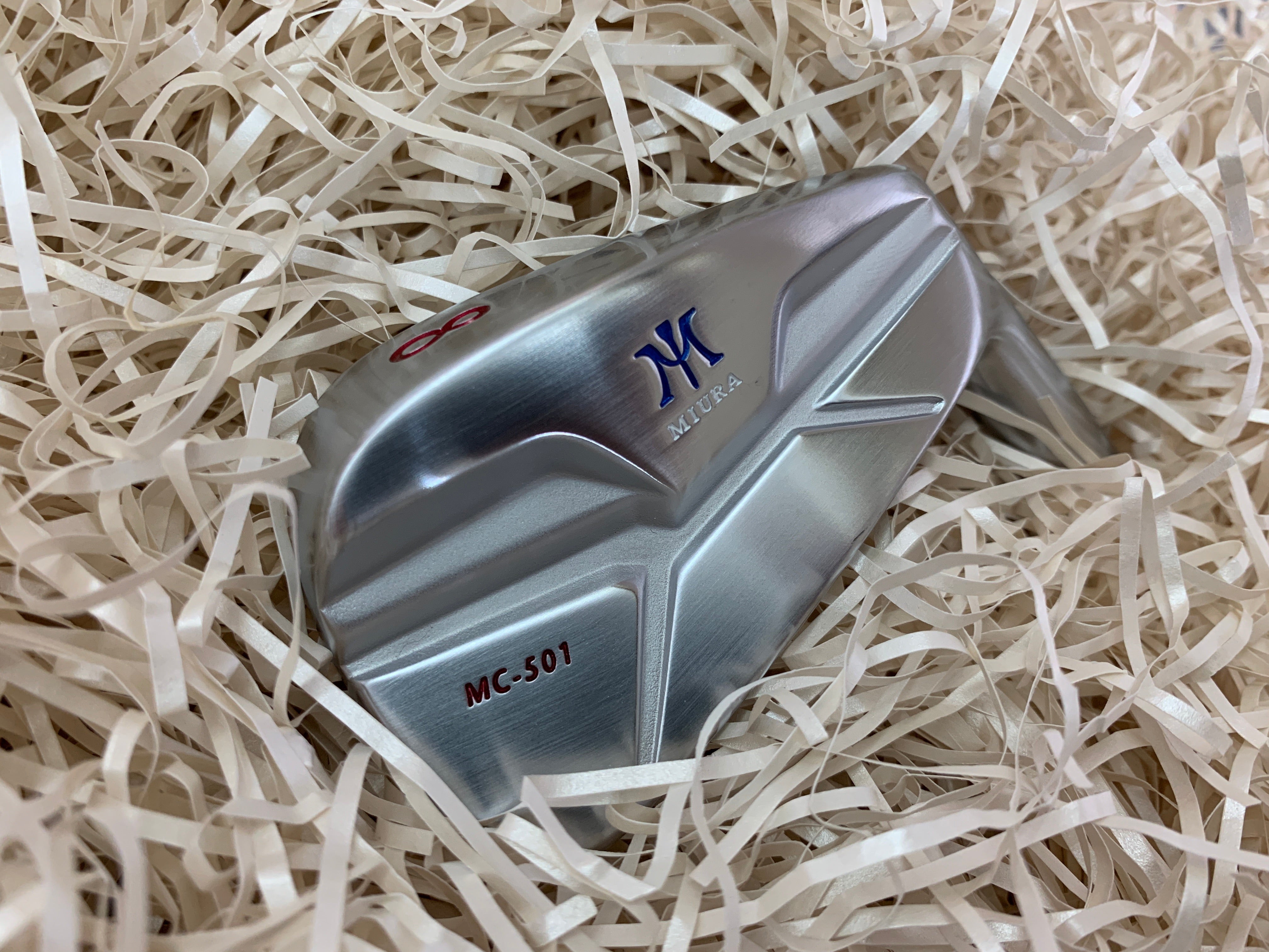 Miura Golf MC-501 Irons Red White Blue Paint Fill