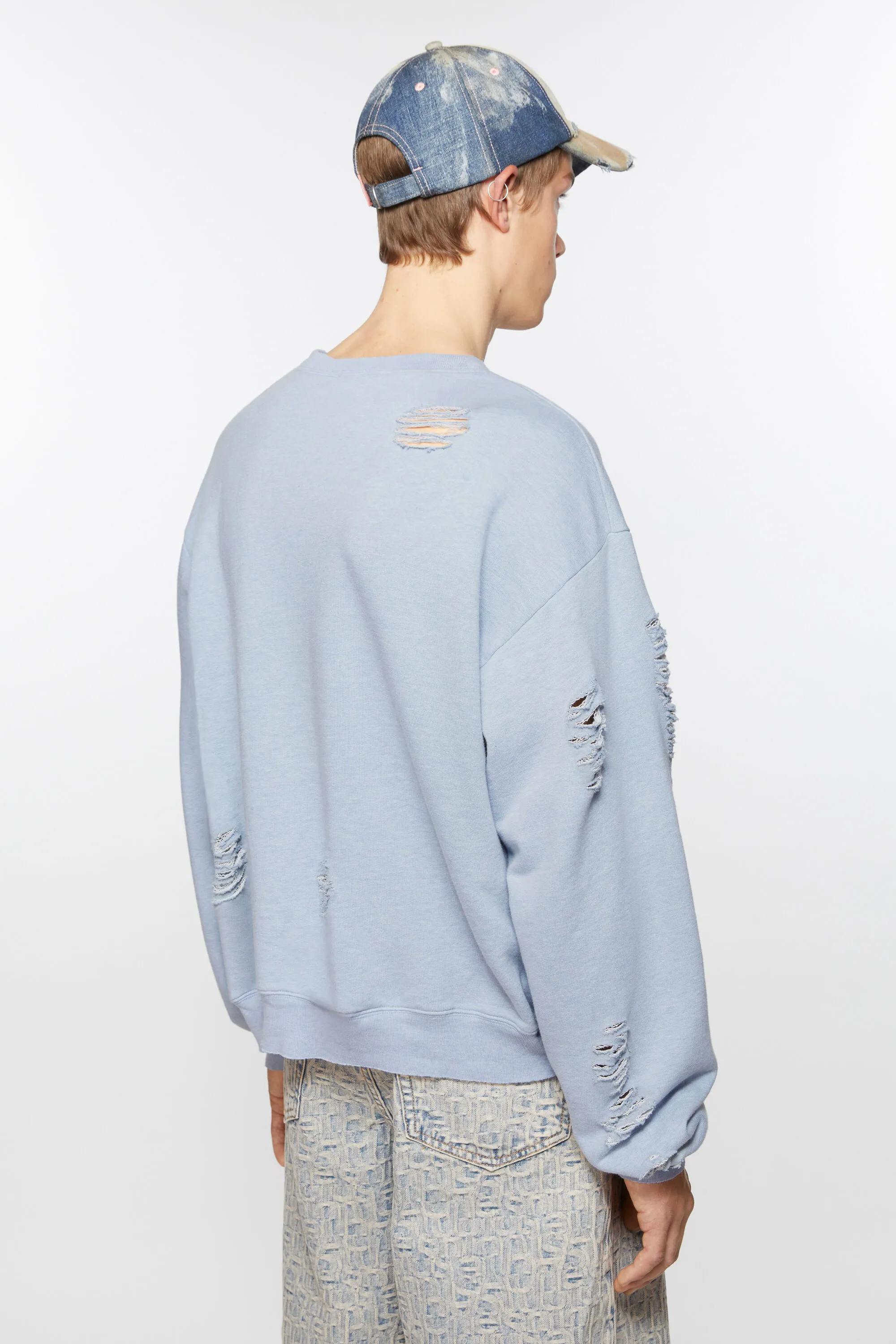 Sweater logo print distressed