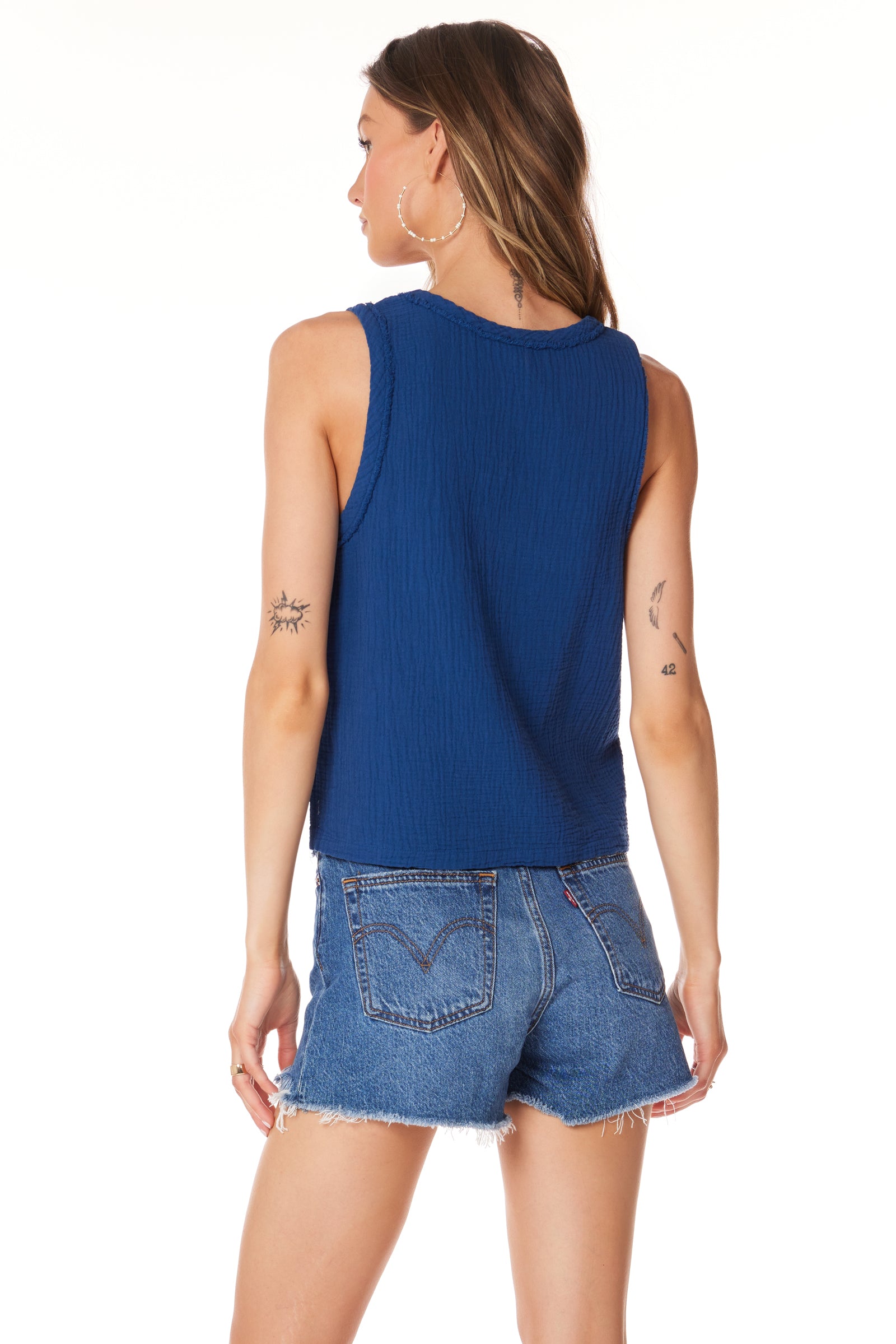 V-NECK RAW EDGE TANK