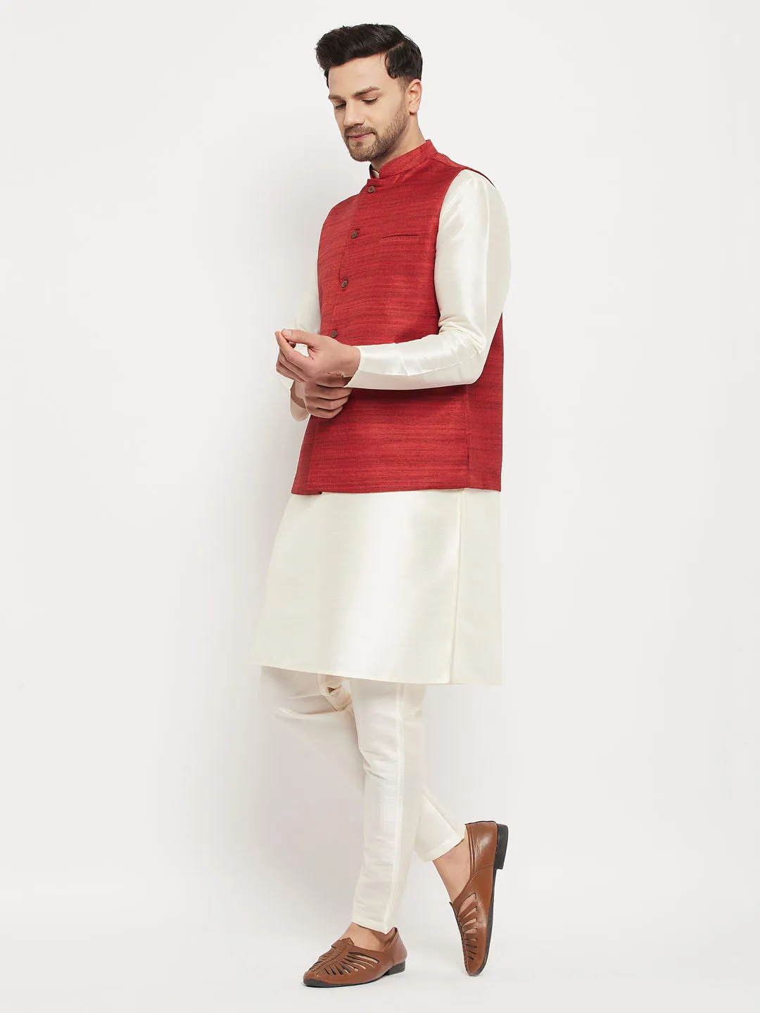 VM BY VASTRAMAY Men's Maroon Matka Silk Nehru Jacket With Cream Silk Blend Kurta and Pant style Pyjama Set